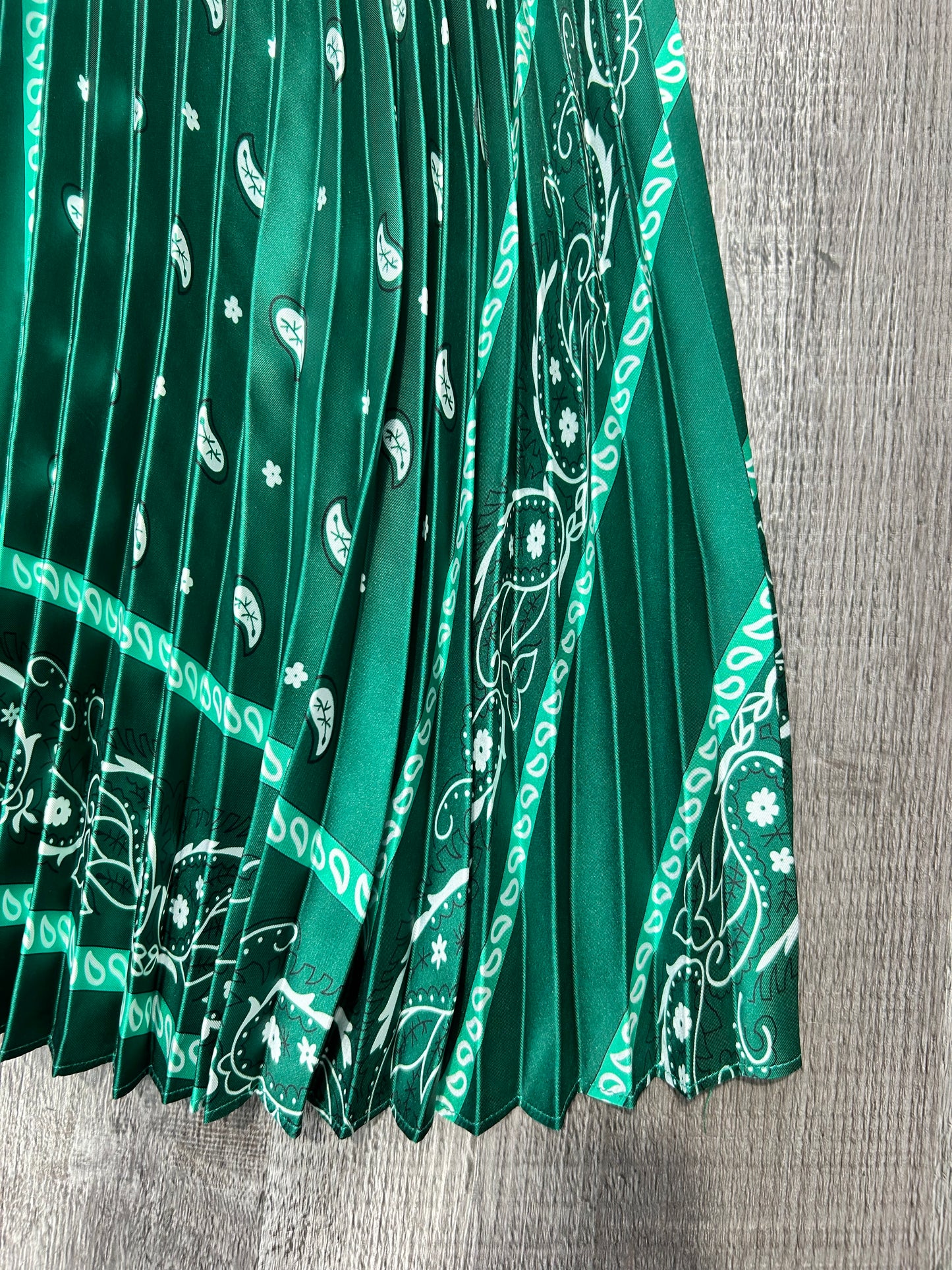 Rich Green, Bandanna Pattern, Accordion Pleat Maxi Skirt